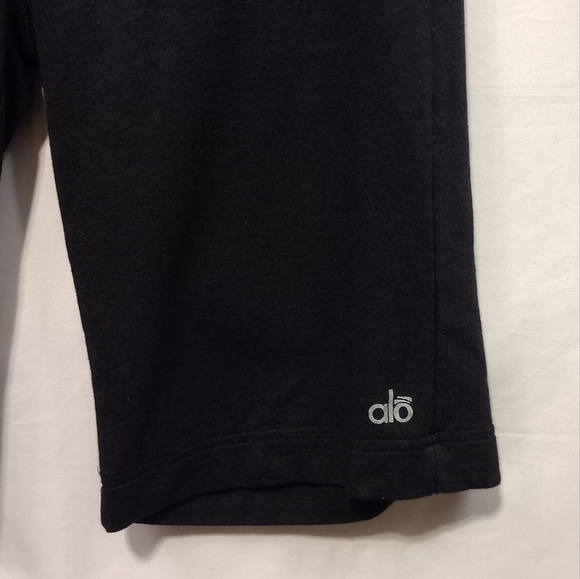 Alo Coolfit Athletic Shorts Women's XS Black Sporty Jogging Workout Summer - Picture 3 of 7